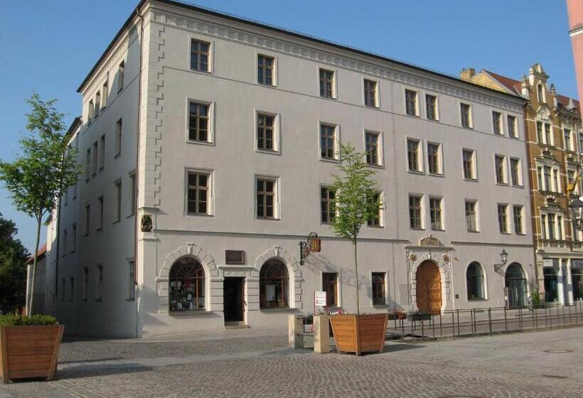 Отель Cranachherberge City Centre