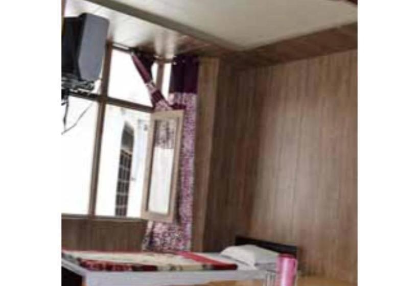 Отель Ishwari Narayani