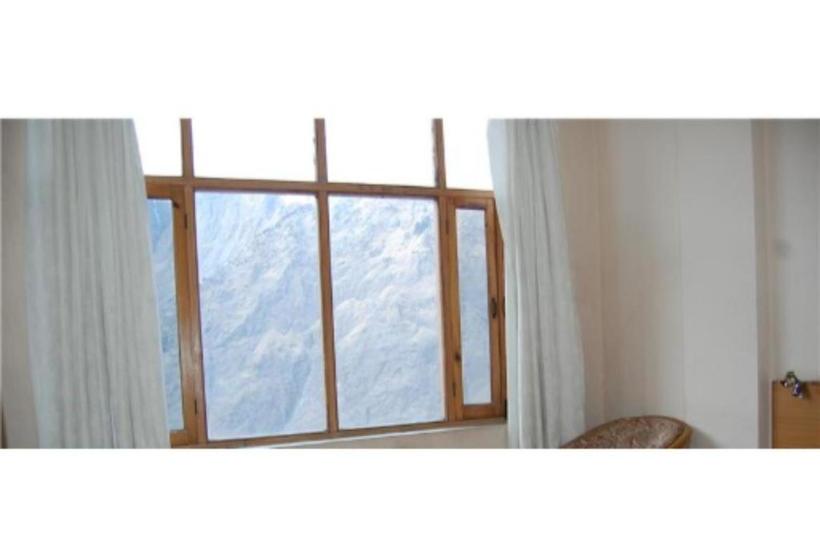 Отель Ishwari Narayani