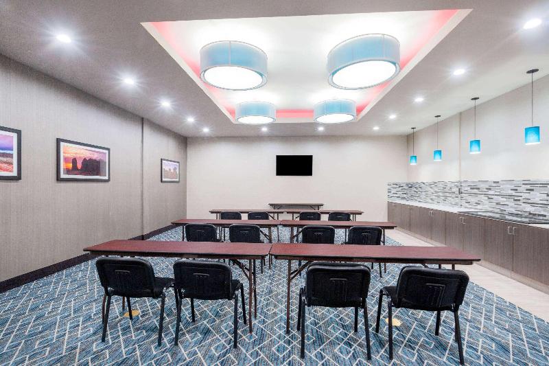 Отель La Quinta By Wyndham Kanab