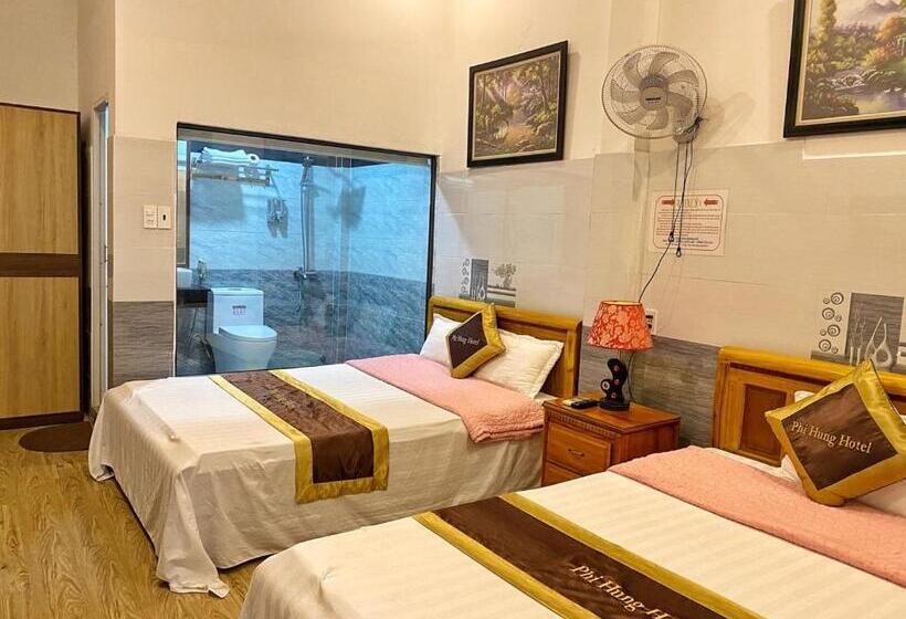 هتل Phi Hùng