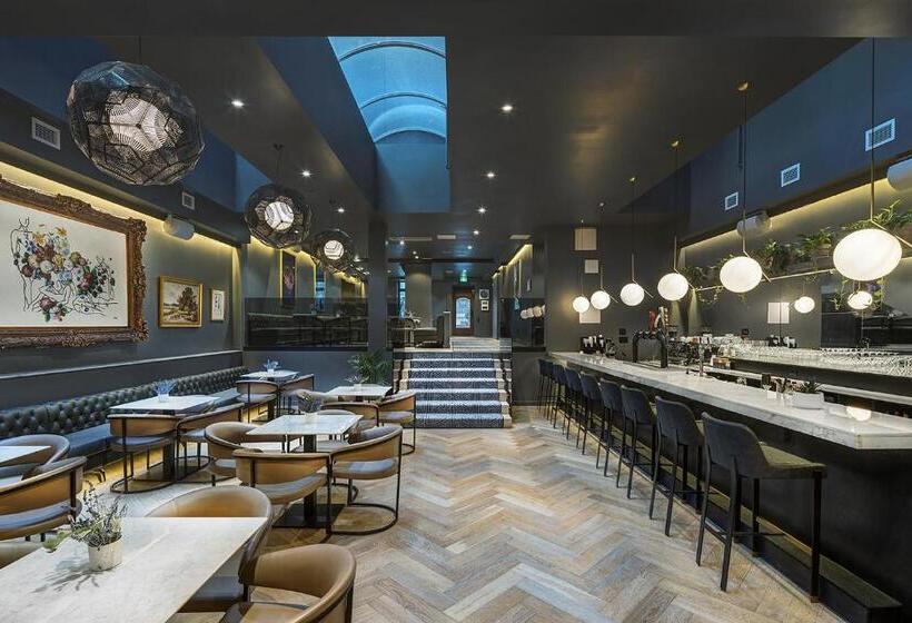 Отель St. Thomas