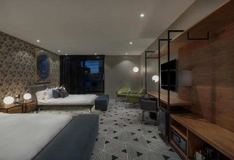 Отель St. Thomas