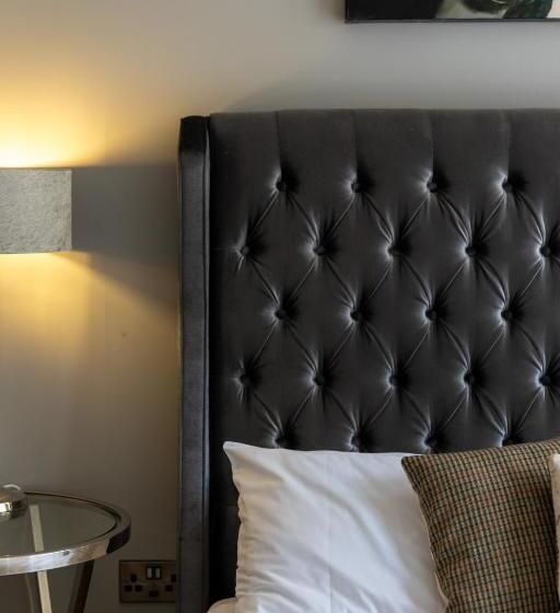 ホテル The Lower Buck Inn