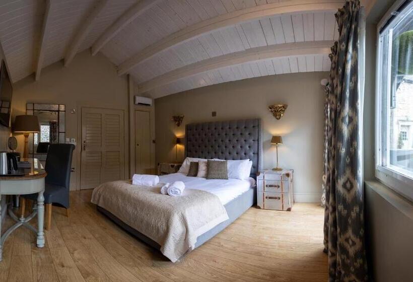 ホテル The Lower Buck Inn