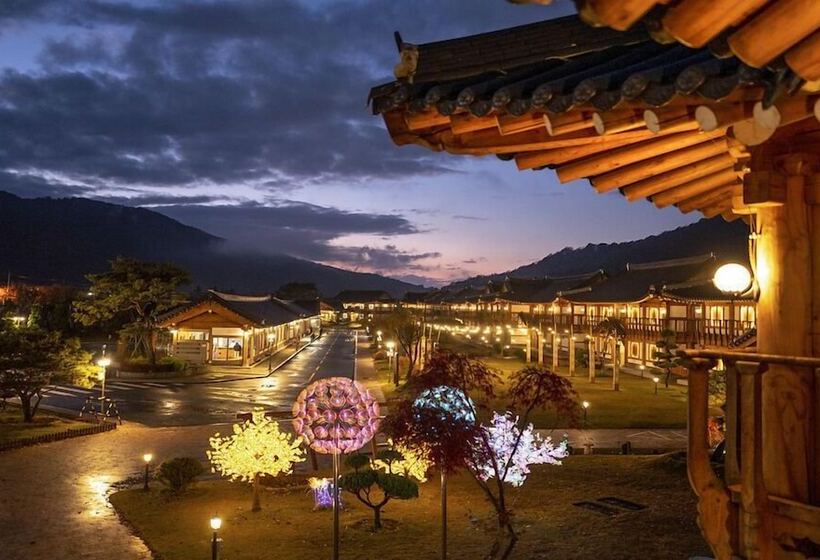酒店 Jeonju Wangyijimil Hanok