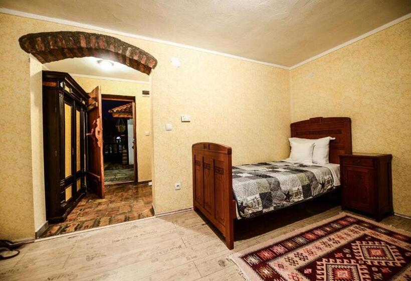 مُتل Srpsko Andrejevo Selo