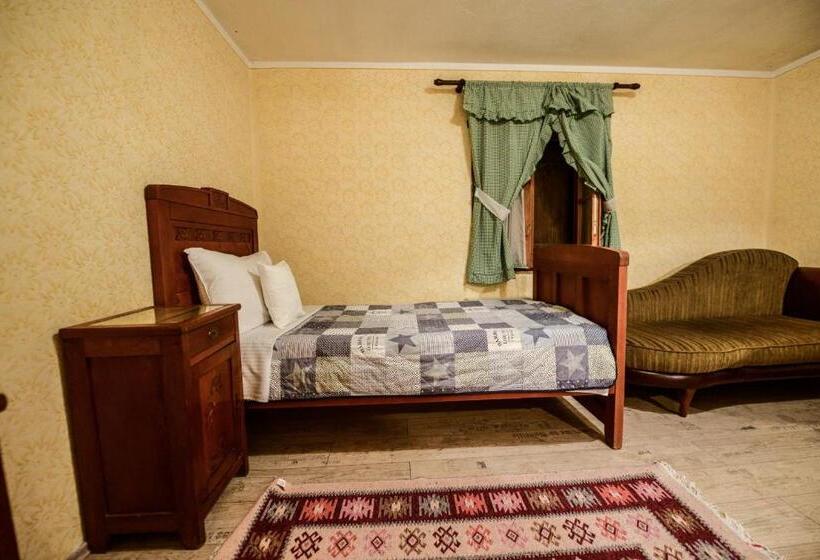 مُتل Srpsko Andrejevo Selo