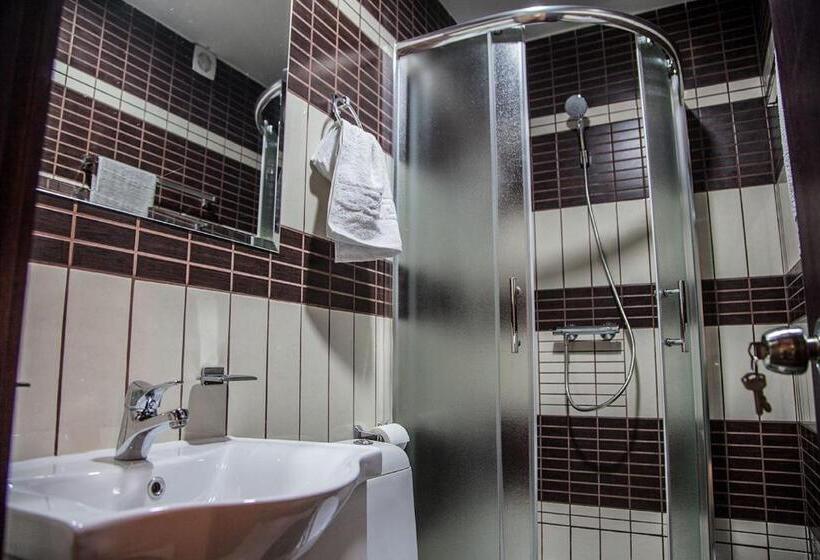 مُتل Vila Mila Riverside Apartments