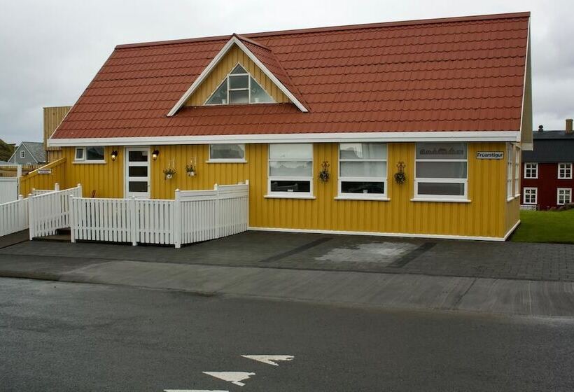 پانسیون Akkeri Guesthouse