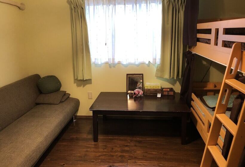 פנסיון Guest House Amamin