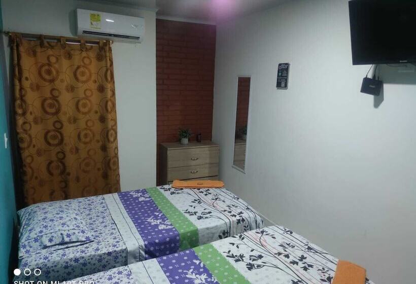 پانسیون Jesmar