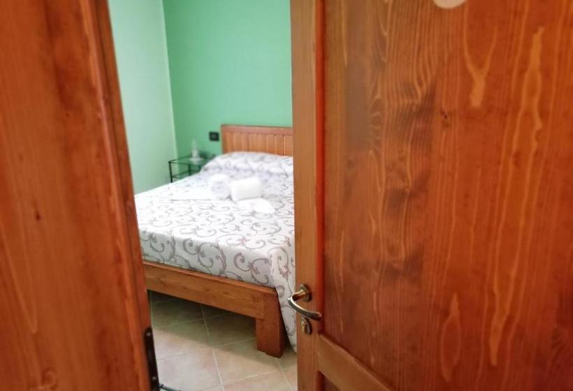 بنسيون Karingo House