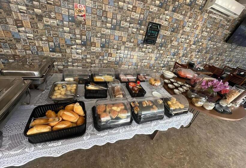 ユースホステル Royal Hotel E Gastronomia Apt Particular