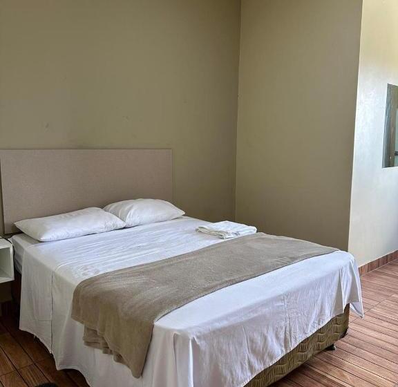 ユースホステル Royal Hotel E Gastronomia Apt Particular