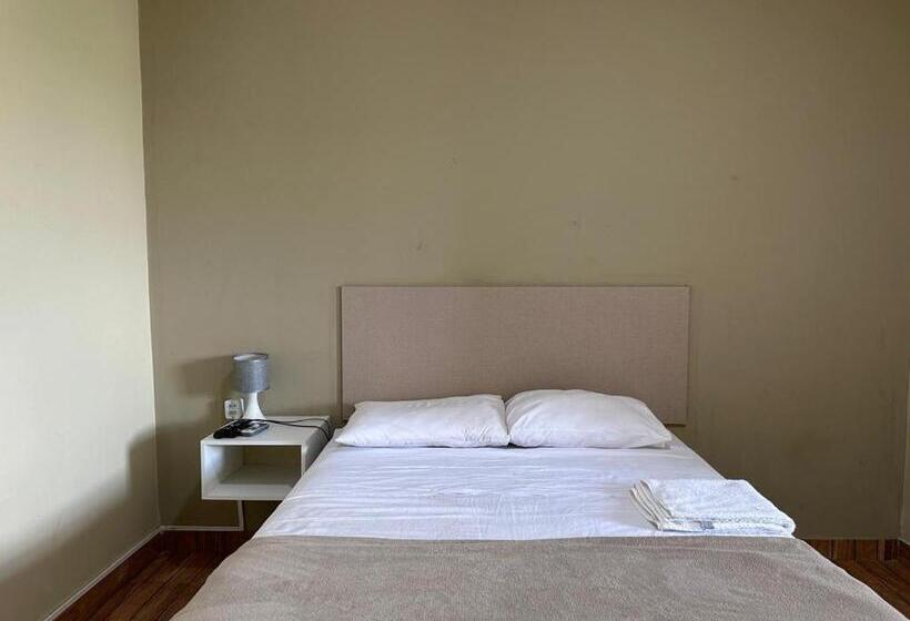 ユースホステル Royal Hotel E Gastronomia Apt Particular