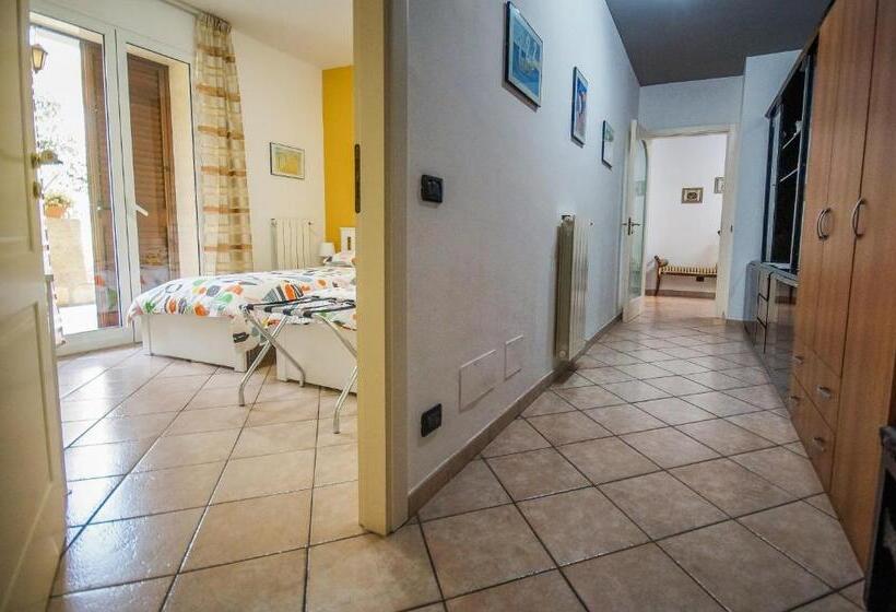 住宿加早餐  Beb Brusce  Franco E Tina