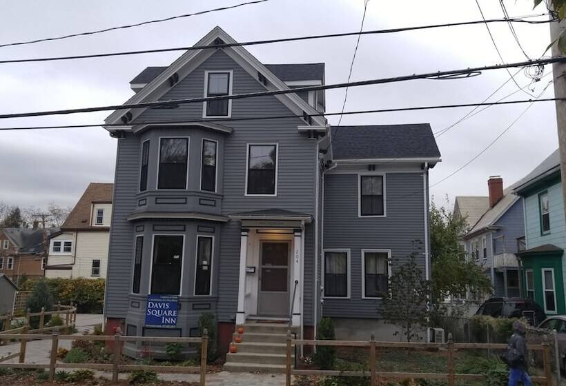 ベッドアンドブレックファースト Davis Square Inn