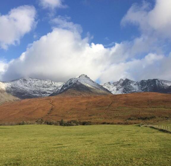 مبيت وإفطار Tyndrum Lodges