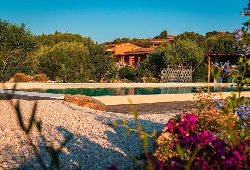 Casagliana Suite Resort