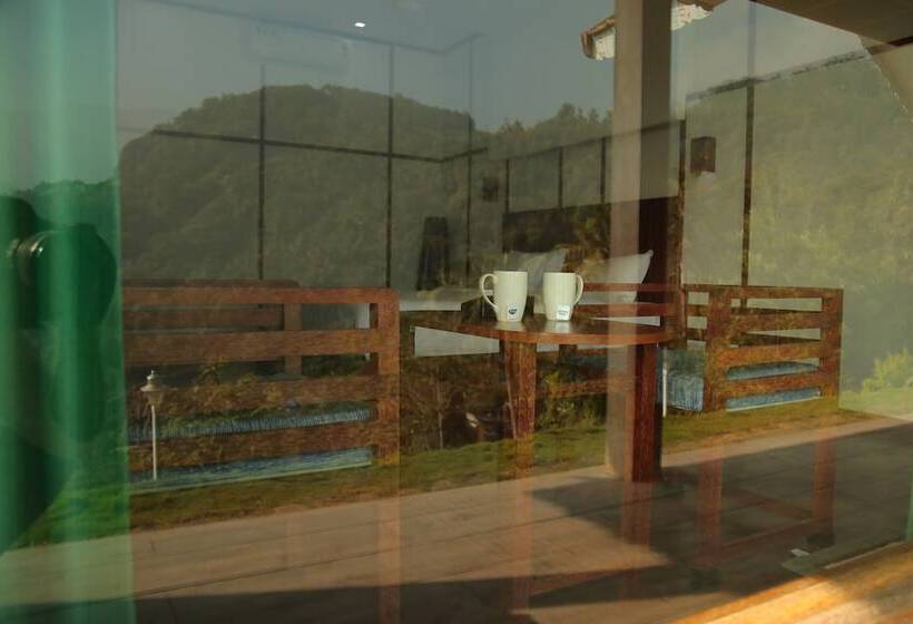 Dream Coconut Villa Resort