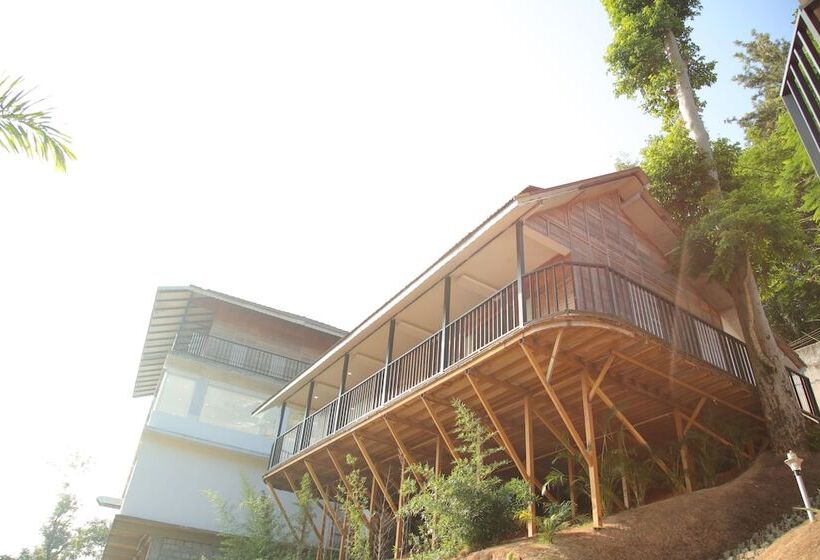 Dream Coconut Villa Resort