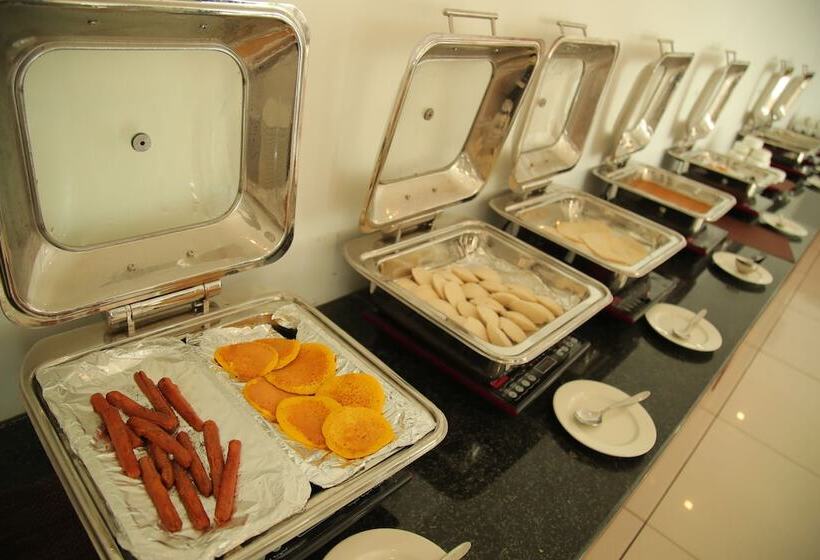 Dream Coconut Villa Resort