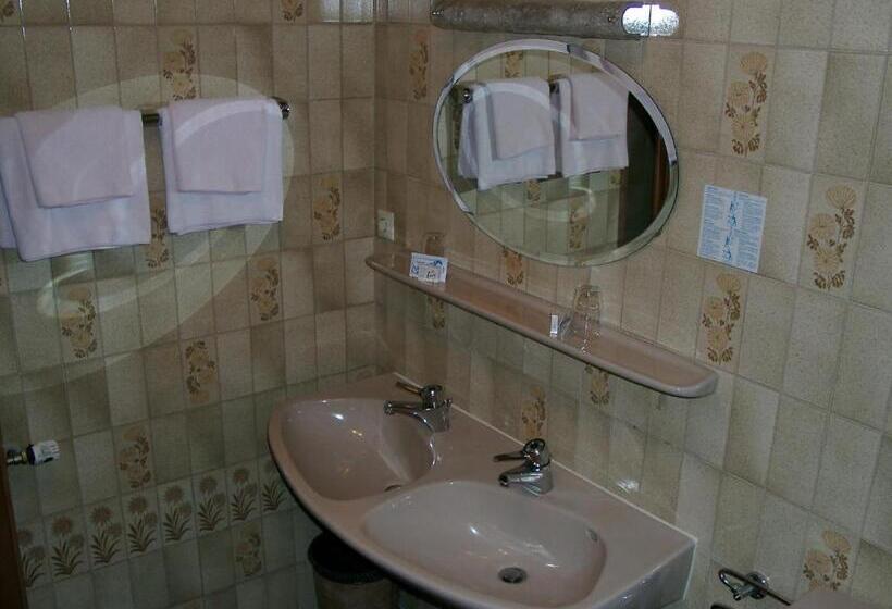 호텔 Gasthaus Löwen