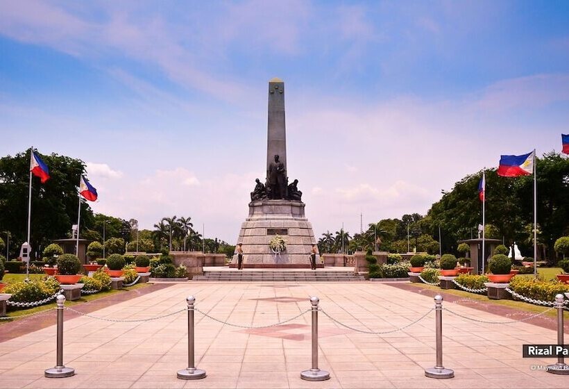 Отель Studio 89 Katipunan Qc