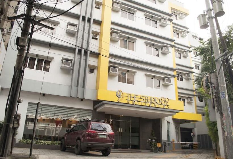 Отель Studio 89 Katipunan Qc