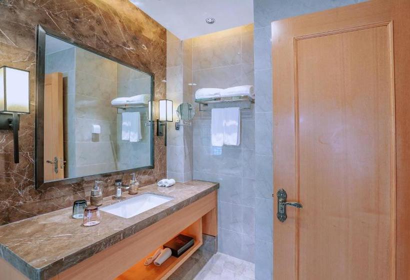 בית מלון כפרי The 5th Meteorite Glory