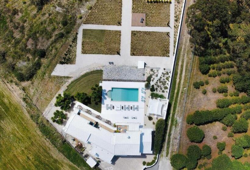 پانسیون Emcasa Boutique Guesthouse