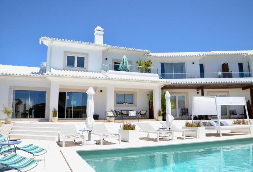 پانسیون Emcasa Boutique Guesthouse