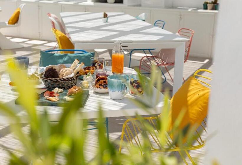 پانسیون Emcasa Boutique Guesthouse