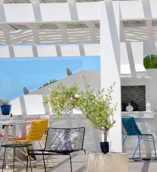 پانسیون Emcasa Boutique Guesthouse