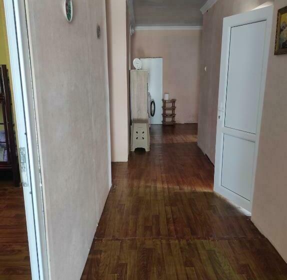 پانسیون Guest House Family