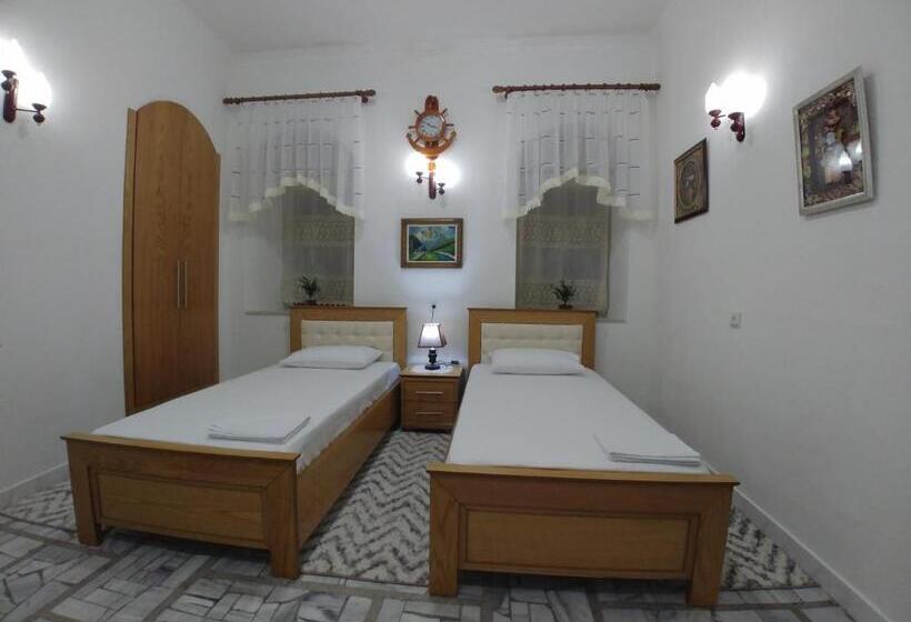 بنسيون Guest House Urat
