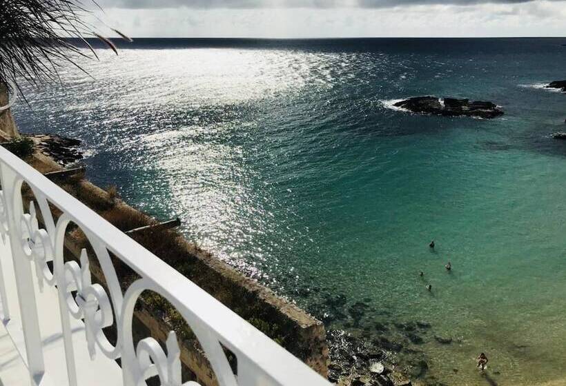 פנסיון Miramare