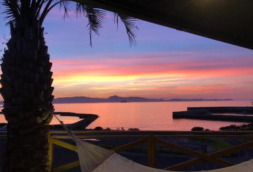 Пансион Mom S House