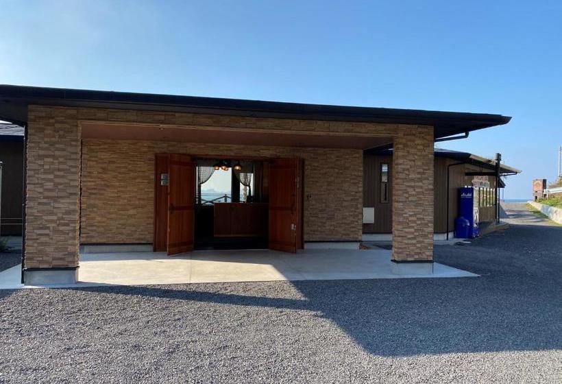 Пансион Mom S House