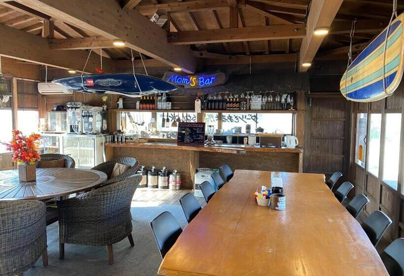 Пансион Mom S House