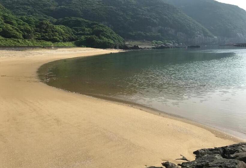 Пансион Mom S House