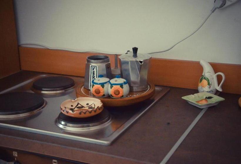 بنسيون Noira House