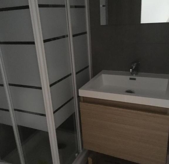 مبيت وإفطار Esprit D'ailleurs