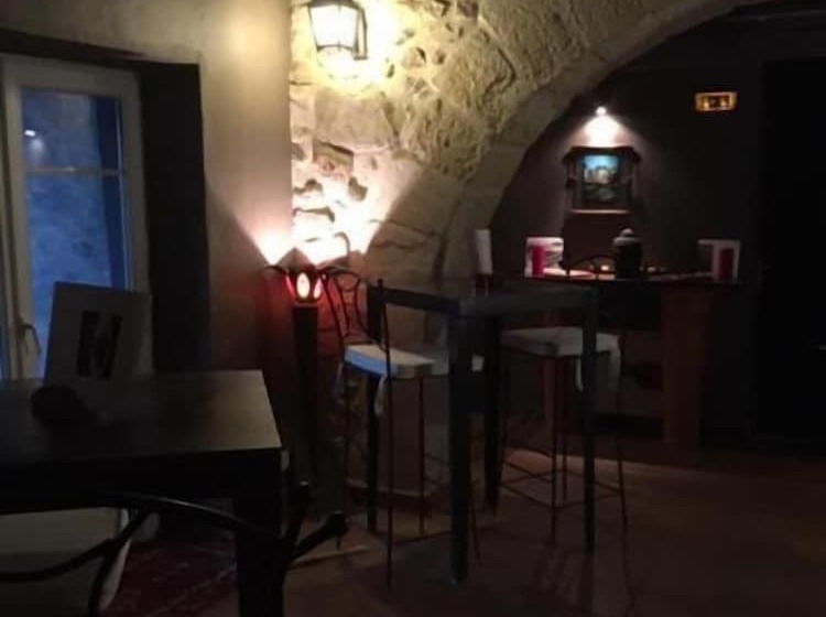 مبيت وإفطار Esprit D'ailleurs