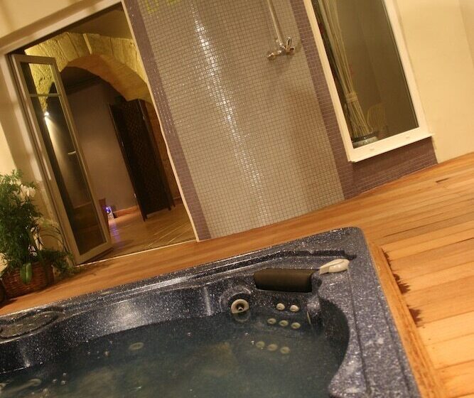 مبيت وإفطار Esprit D'ailleurs