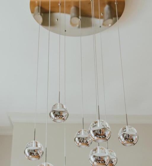 مبيت وإفطار The Kitch Inn   Boutique Inn And Wine Bar