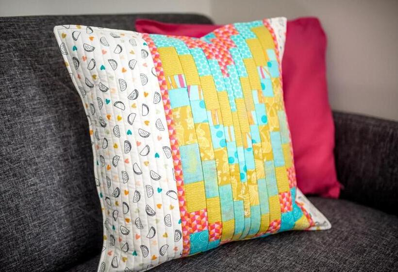 مبيت وإفطار The Kitch Inn   Boutique Inn And Wine Bar