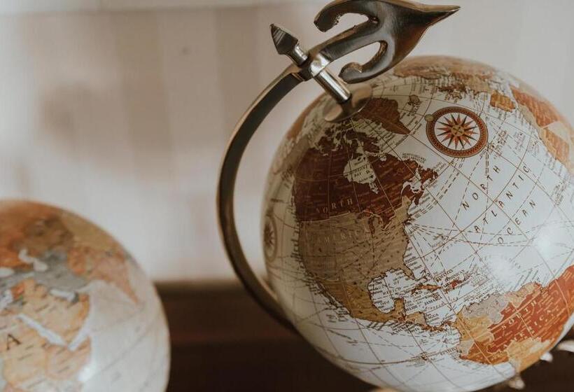 مبيت وإفطار The Kitch Inn   Boutique Inn And Wine Bar