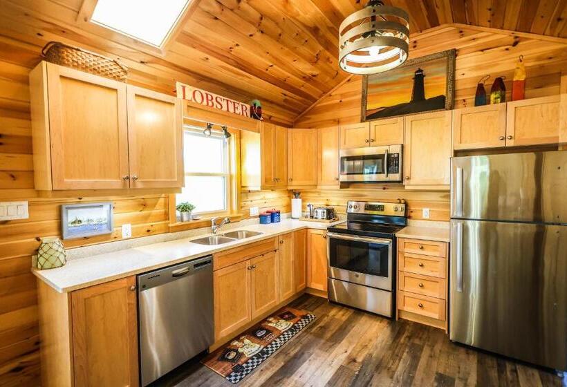 مبيت وإفطار The Kitch Inn   Boutique Inn And Wine Bar